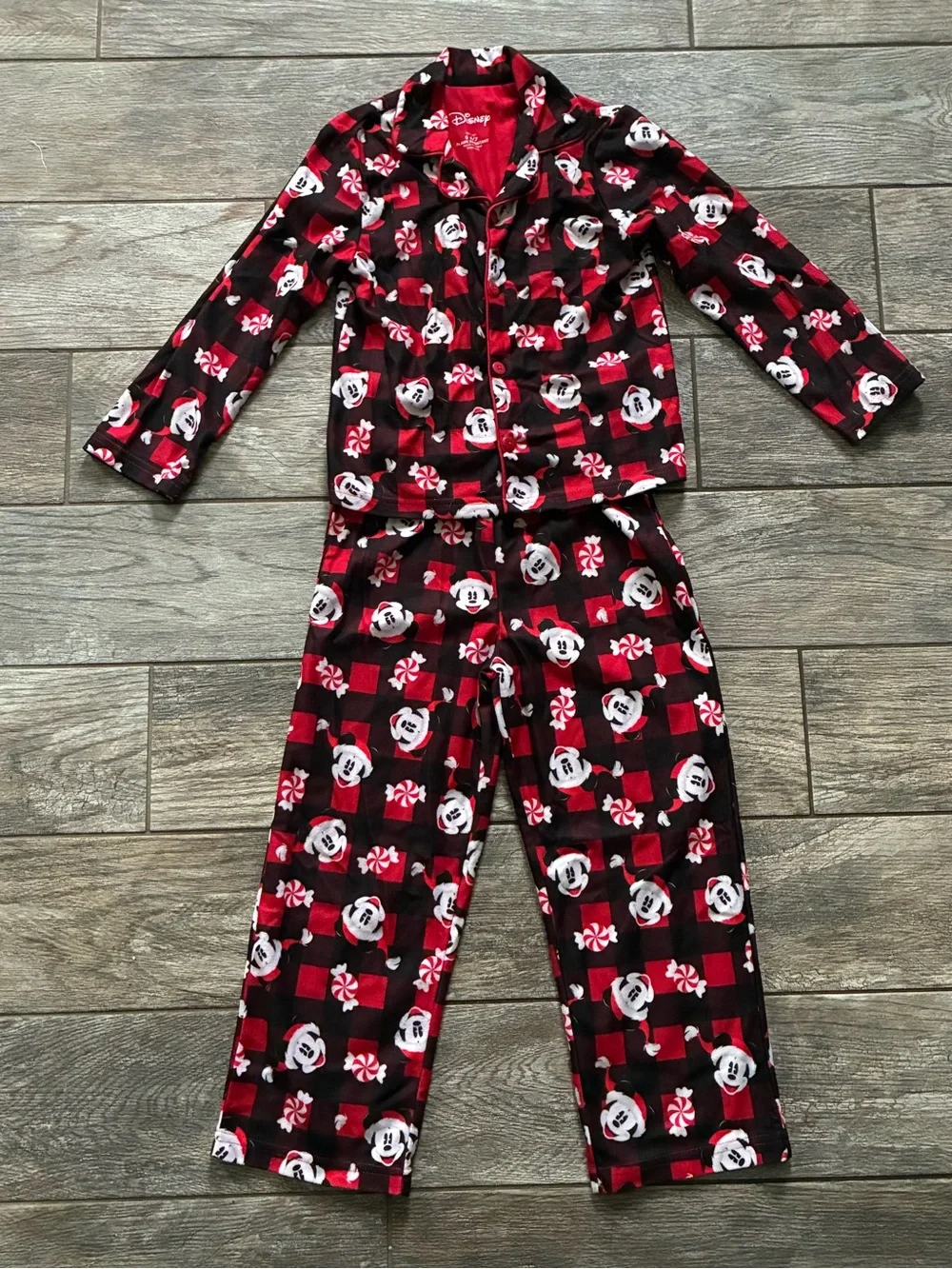 Disney Mickey Mouse Christmas Pajamas Size 6/7 Buffalo Plaid Holiday